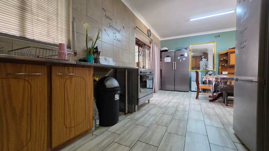 3 Bedroom Property for Sale in Wilkeville North West